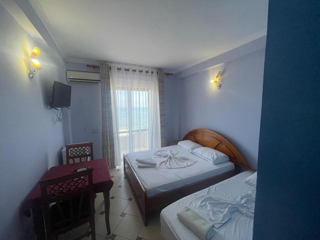 Hotel Ferrara Durres Ngoại thất bức ảnh